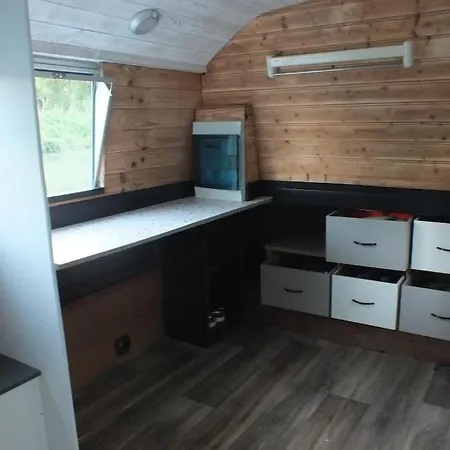 Båthotell Nuits Insolites Sur Un Bateau Saint-Hilaire-la-Palud