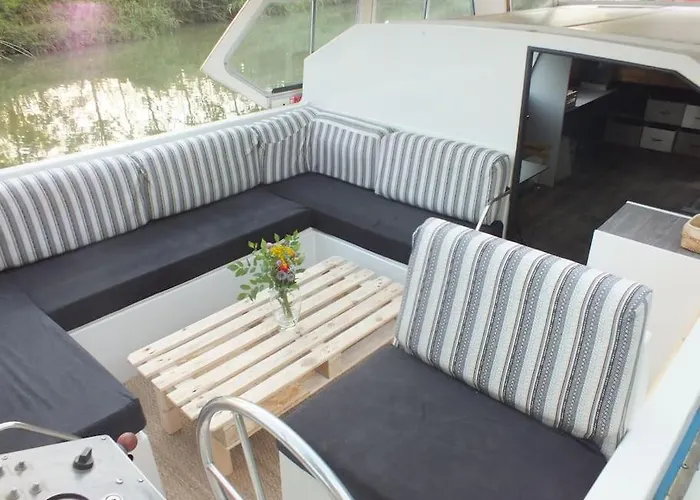 Bateau-hôtel Nuits Insolites Sur Un Bateau